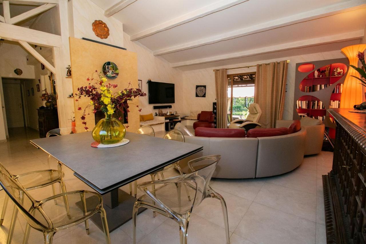Gréasque Villa Victoria מראה חיצוני תמונה